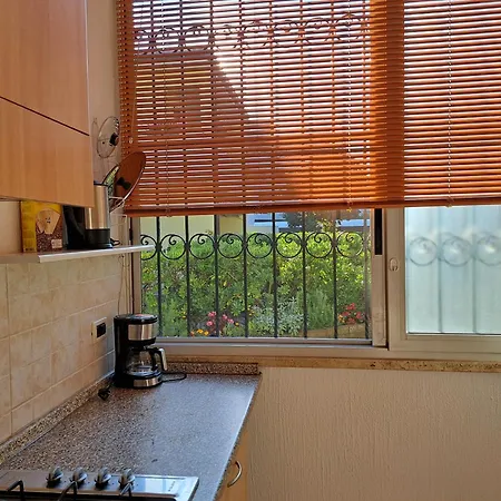 Adriella Apartment