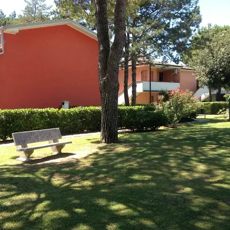 Adriella Apartment