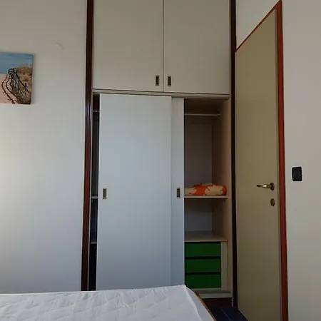 Adriella Apartment *